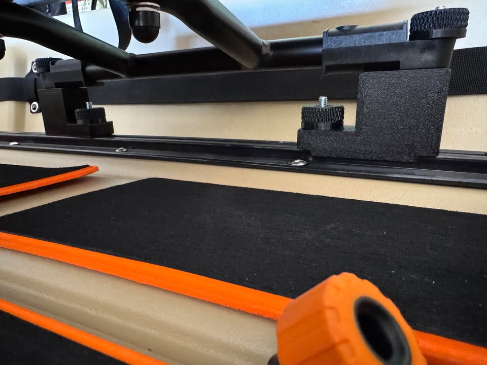 Pelican PWR 100 Seat Risers